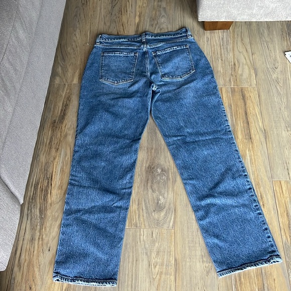 Old Navy High Rise Slouchy Jeans - Picture 6 of 8